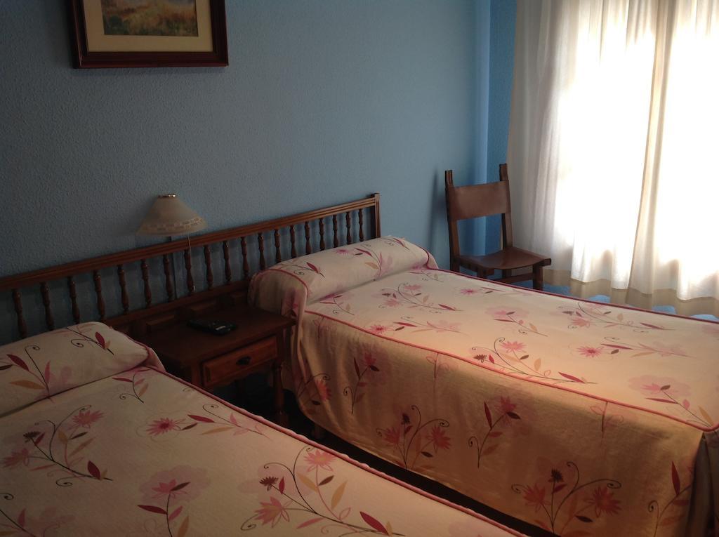 Hostal Los Amigos 奥利文萨 客房 照片