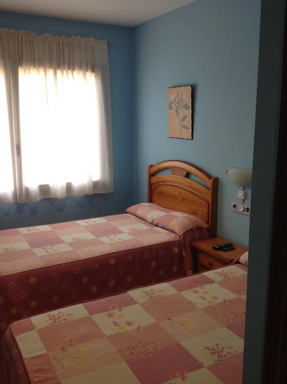 Hostal Los Amigos 奥利文萨 外观 照片